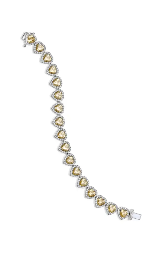Halo Sole Heart Cluster Bracelet