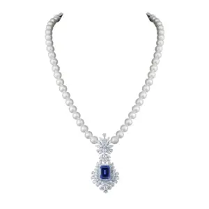 Lucenta Luna Necklace