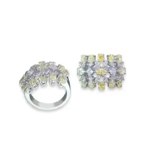 Attimi Rari Cluster Ring