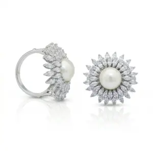 Lucenta Luna Floral Ring